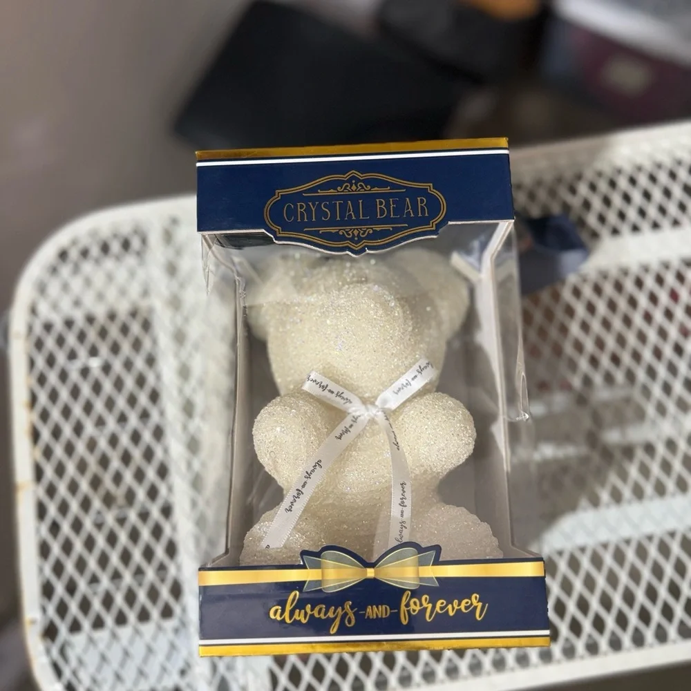 Glittering White Crystal Bear‎